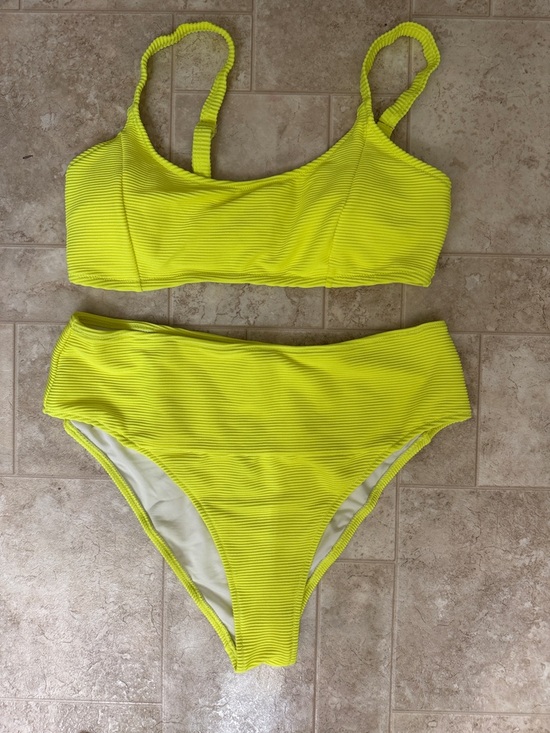 Popvil Other - POPVIL Neon Yellow Ribbed Bikini Set Top